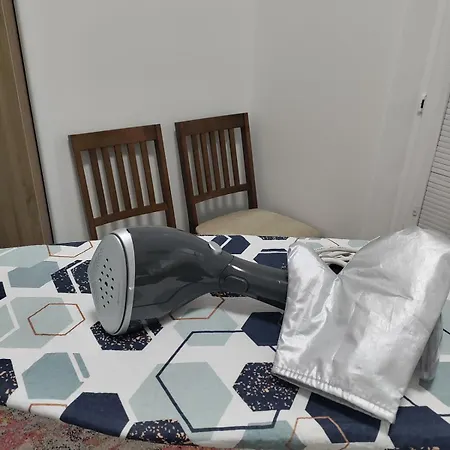 アパート 3 Bedrooms And Living In *